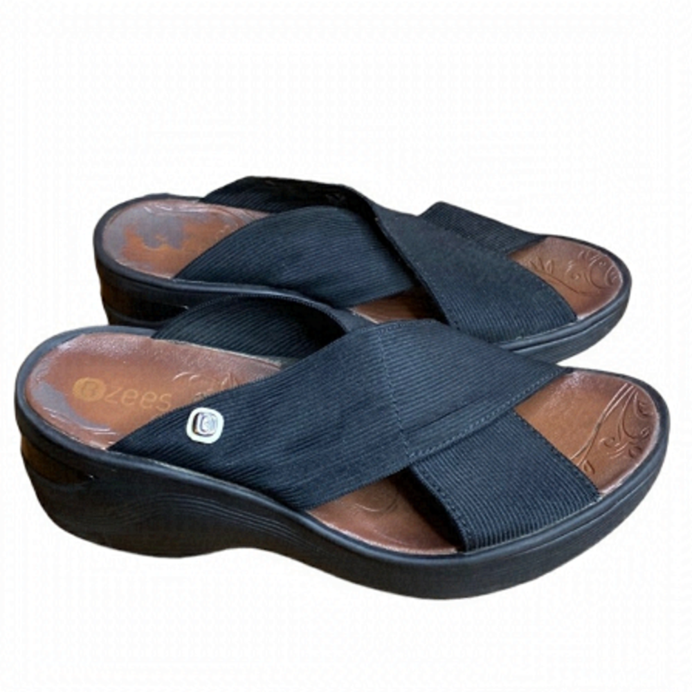 BZees Womens Black Desire Slides Sandal Size 6.5